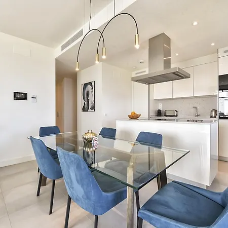 Apartment Vivi Homes - Olivera Pool, Sauna, Gym, Terrace & Sea View
