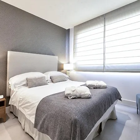 Apartment Vivi Homes - Olivera Pool, Sauna, Gym, Terrace & Sea View