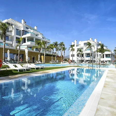 Vivi Homes - Olivera Pool, Sauna, Gym, Terrace & Sea View Apartment El Faro