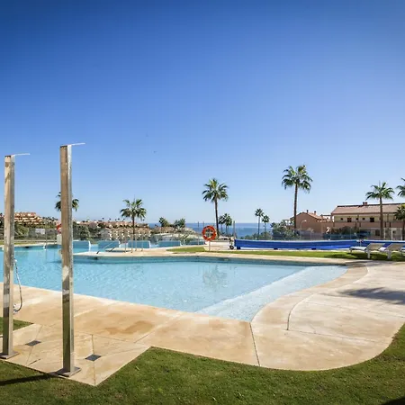 Apartamento Vivi Homes - Olivera Pool, Sauna, Gym, Terrace & Sea View